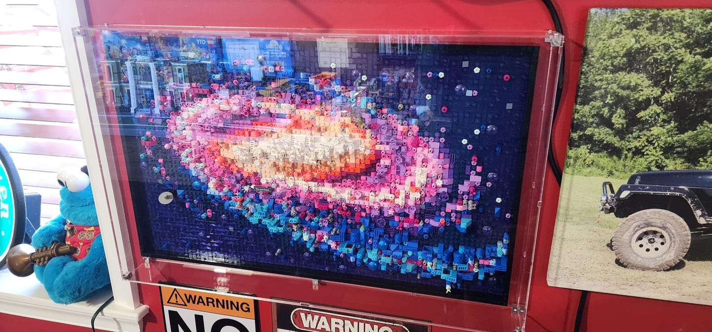 Customer photo review of Wall Mounted Display Case for LEGO® 31212 Art The Milky Way Galaxy
