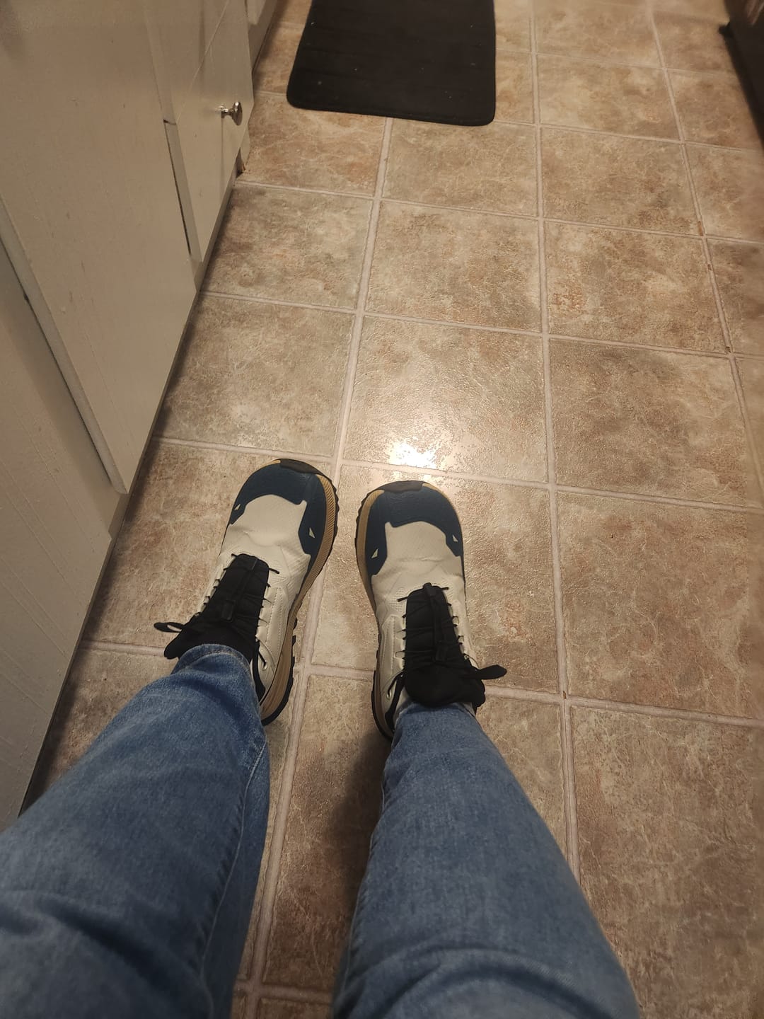 Customer photo review of Stratus - Wide Toe Sneakers