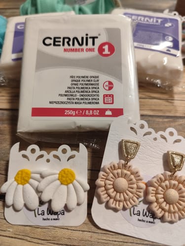 Customer photo review of Cernit Translucent - Arcilla Polimérica Translucent 250 g