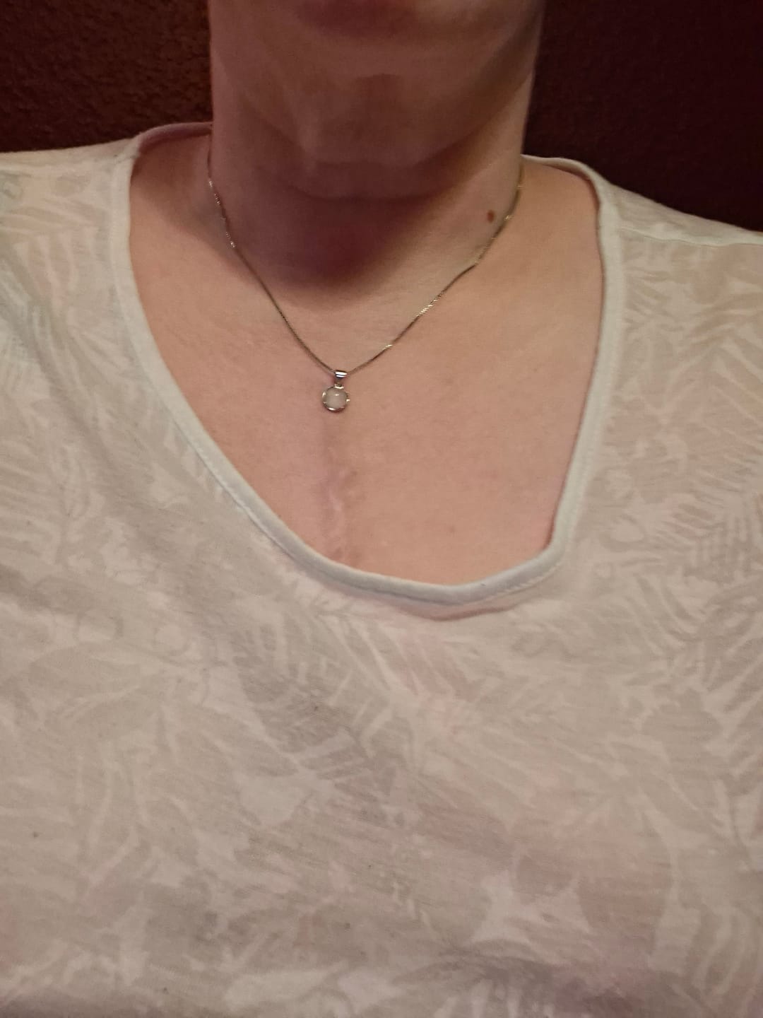 Customer photo review of Mondstein Halskette - Medallion