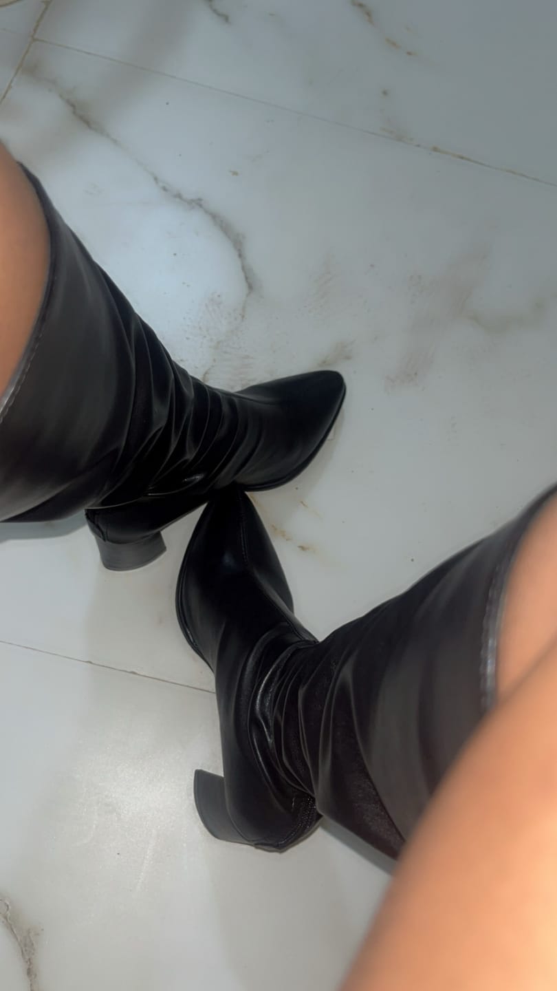 Customer photo review of Oslo Knee High Leather Boots