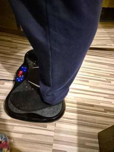 Customer photo review of Aparat vibromasaj fitness cu masaj magnetic pentru picioare, 200 niveluri viteza, 5 programe antrenament, telecomanda, muzica Bluetooth, benzi de rezistenta, suport 150 kg, pentru slabit si tonifiere acasa, Negru