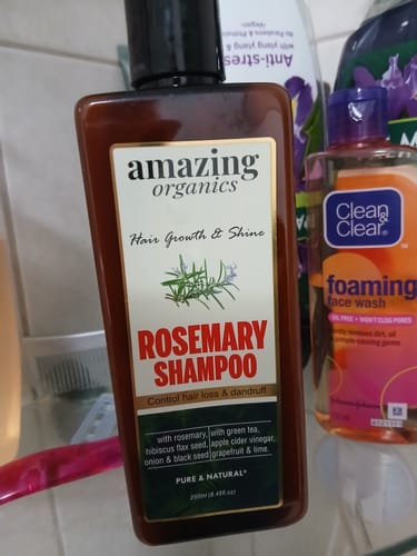 Customer photo review of Rosemary Shampoo for Hair