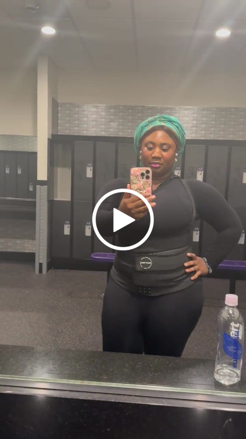 Customer video review of Triple Belt Rubber Vest Sport Girdle Waist Trainer