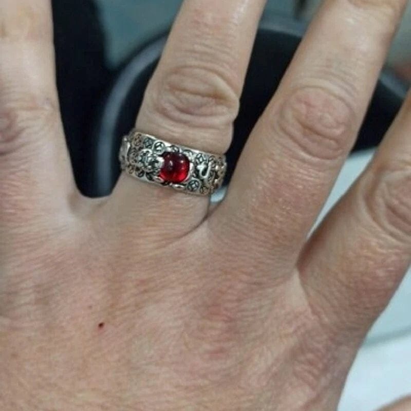 Customer photo review of FuAttract Wealth & Protection Garnet Pixiu Blessing Mantra Ring