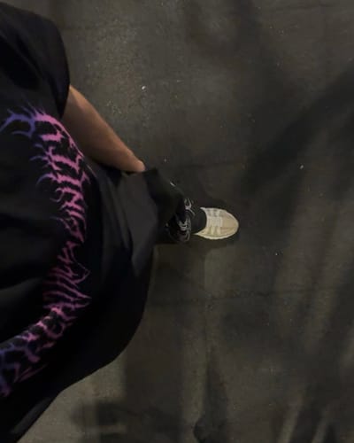 Customer photo review of Dragon Blade Oversized T-shirt [TWILIGHT]