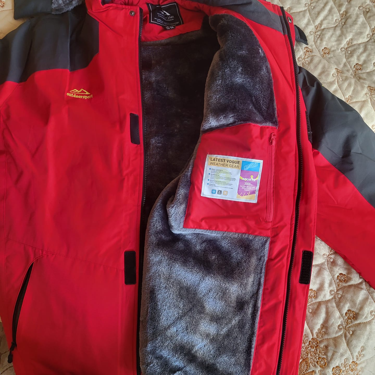 Customer photo review of Wasserdichte Winterjacke Herren – Warm & winddicht