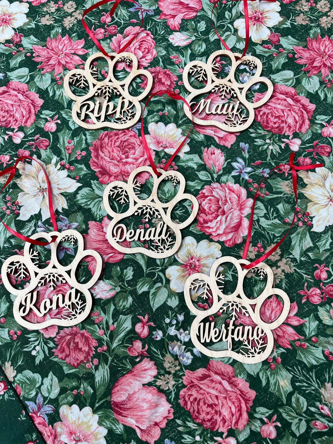 Customer photo review of Personalized Pet Christmas Ornament