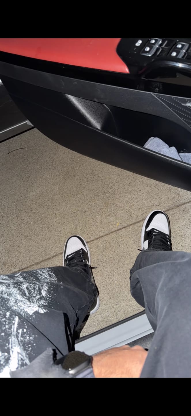 Customer photo review of 2116 - Dynasty Sweats