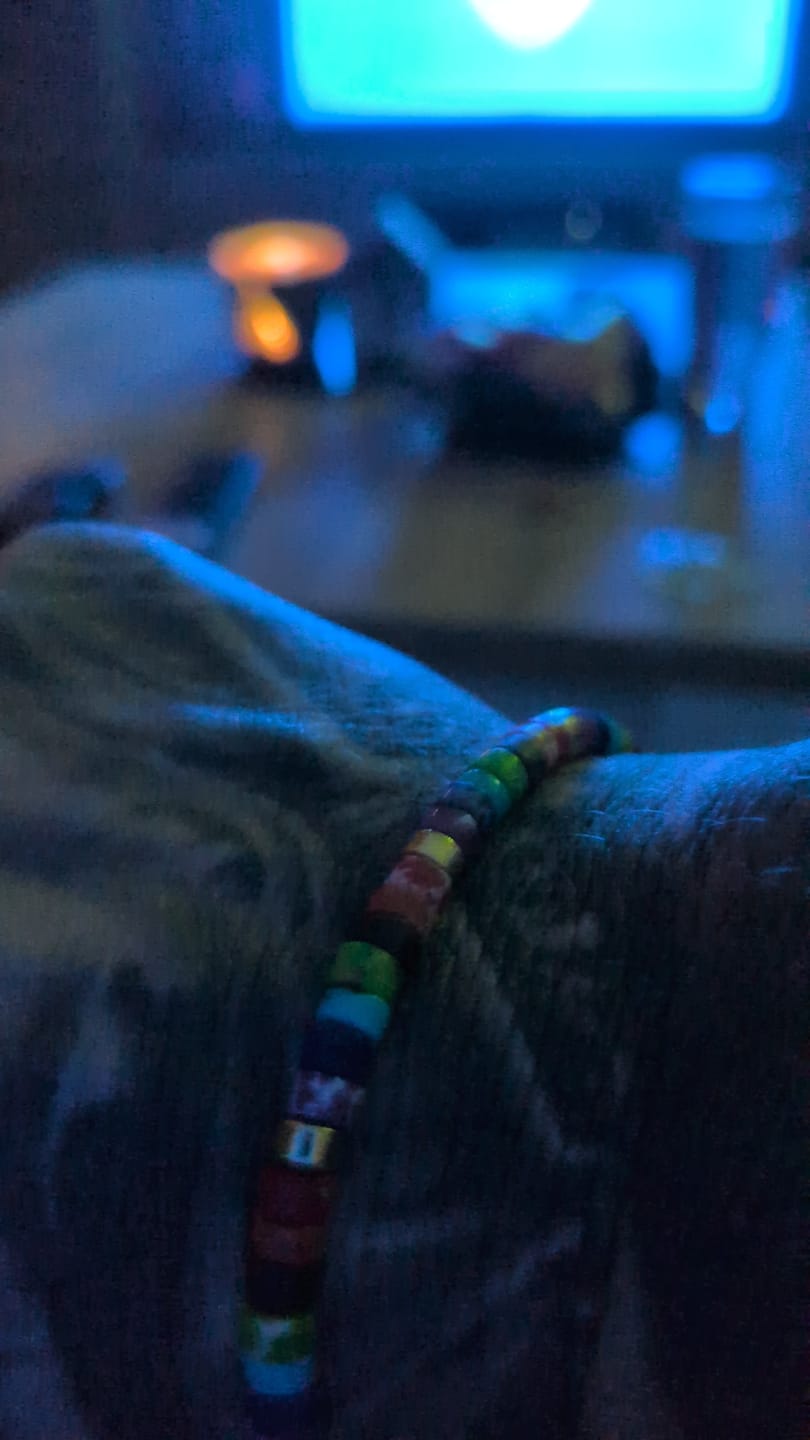 Customer photo review of 7 Chakren Energiearmband aus Jaspis