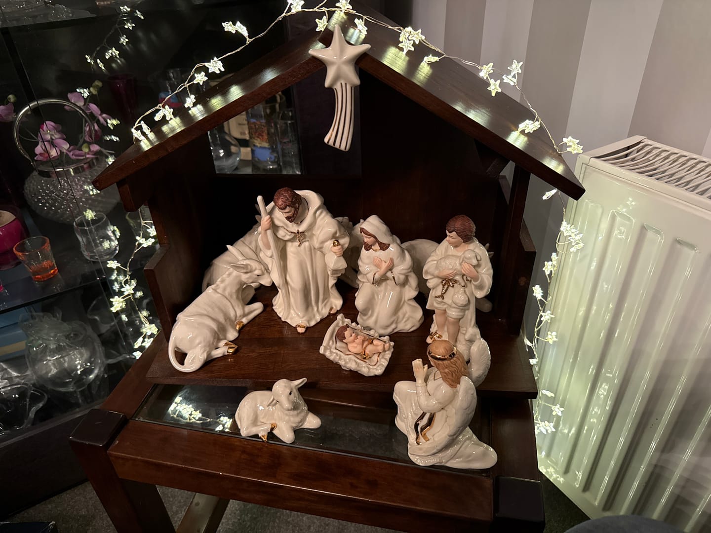 Customer photo review of Belleek Living Three Kings Set