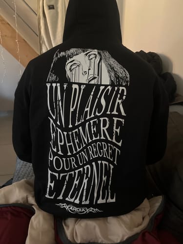 Customer photo review of Regret Eternel - Hoodie KDK