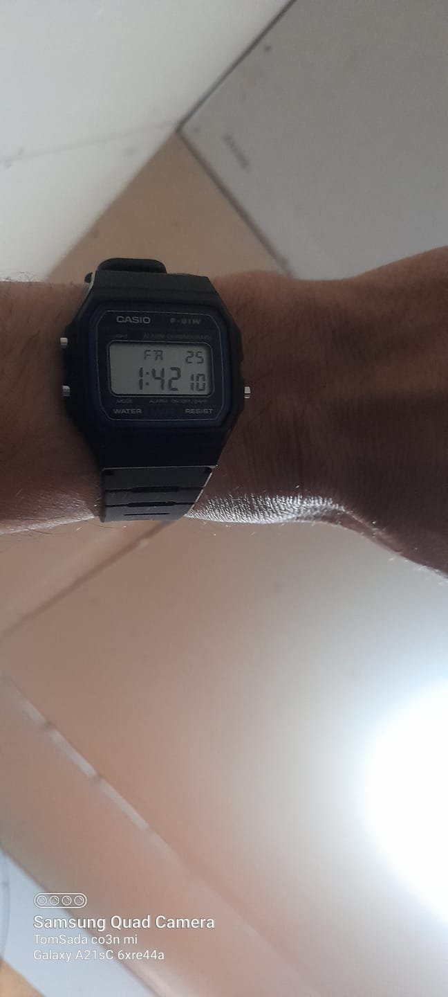 Customer photo review of Reloj Casio Vintage F-91W-1JH Packaging JDM