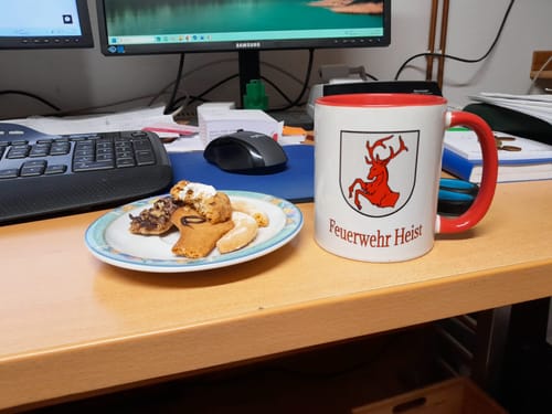 Customer photo review of TassenExpress - Becher Keramik Tasse mit Logo bedruckt 325ml Firmenlogo