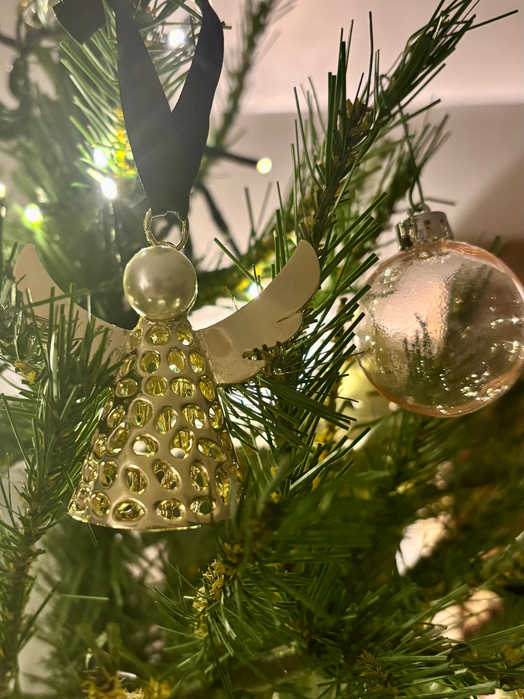 Customer photo review of Allegro Angel Bauble