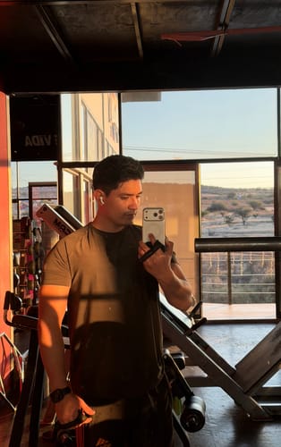 Customer photo review of Training Sport Tee - Army Green