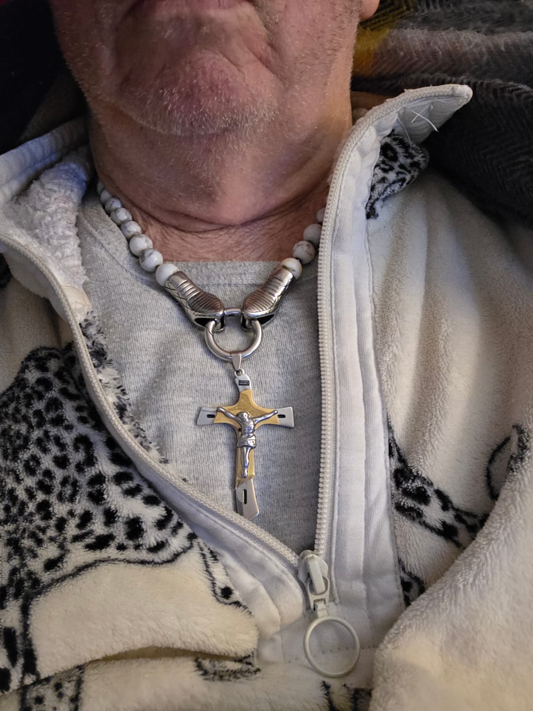 Customer photo review of Collier Ascension Croisé