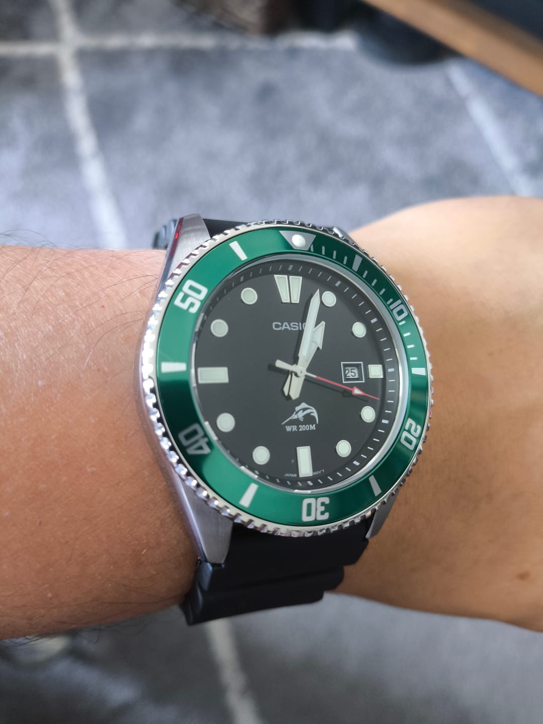 Customer photo review of Reloj Casio Submariner Marlin Duro MDV-106B-1A3VCF Kermit Buceo [EXCLUSIVO]