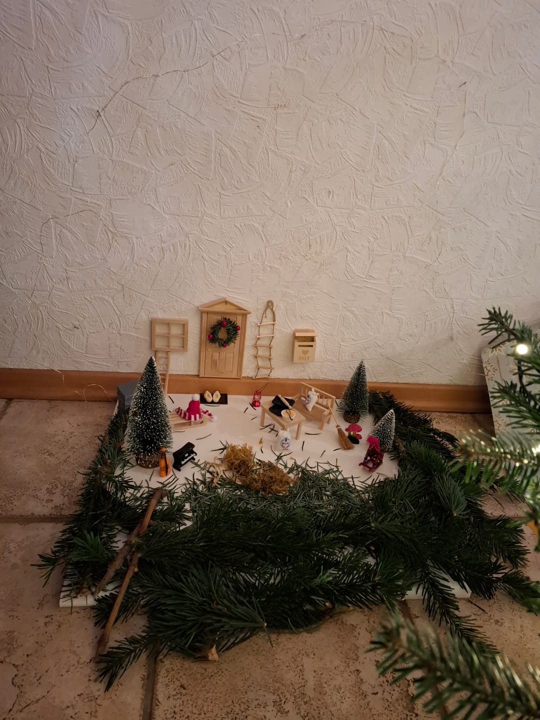Customer photo review of Wichteltür Premium Set - das Rundum Sorglos Paket + Backset und Baustelle