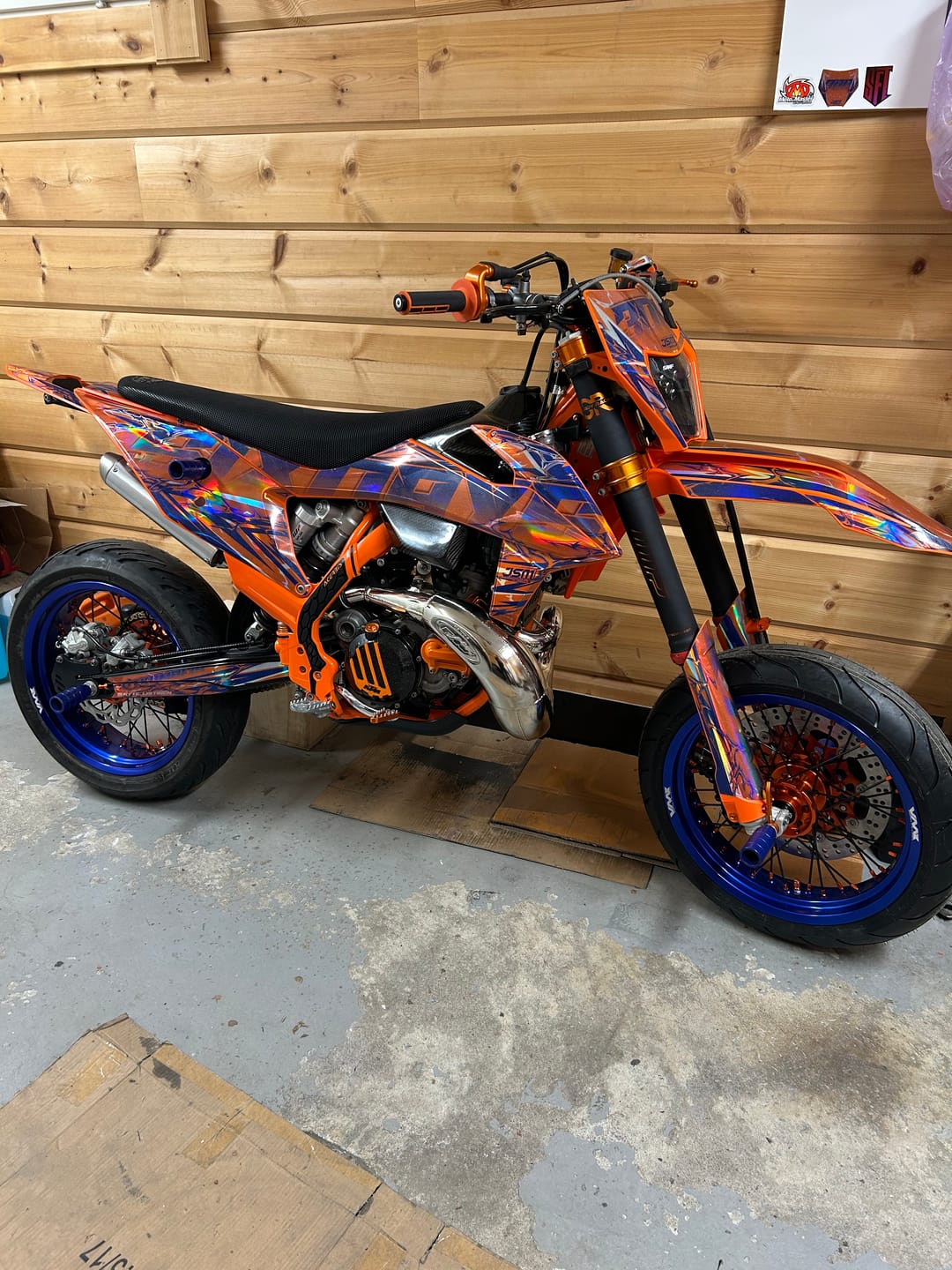 Customer photo review of IGNITE - GRAPHICS KIT