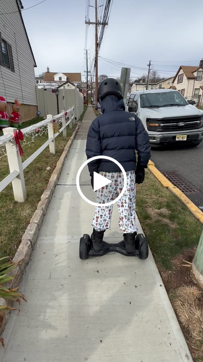 Customer video review of Gyroor G2 Balancing Scooter 700W 8.5" All-Terrain – Kids & Adults