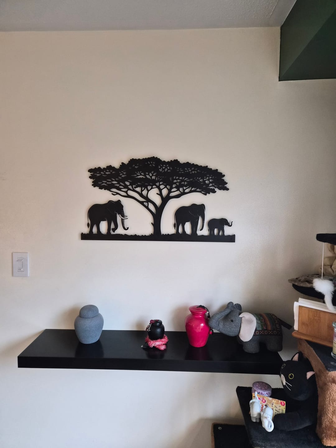 Customer photo review of Décoration murale en métal - Famille d'éléphants (V.02)