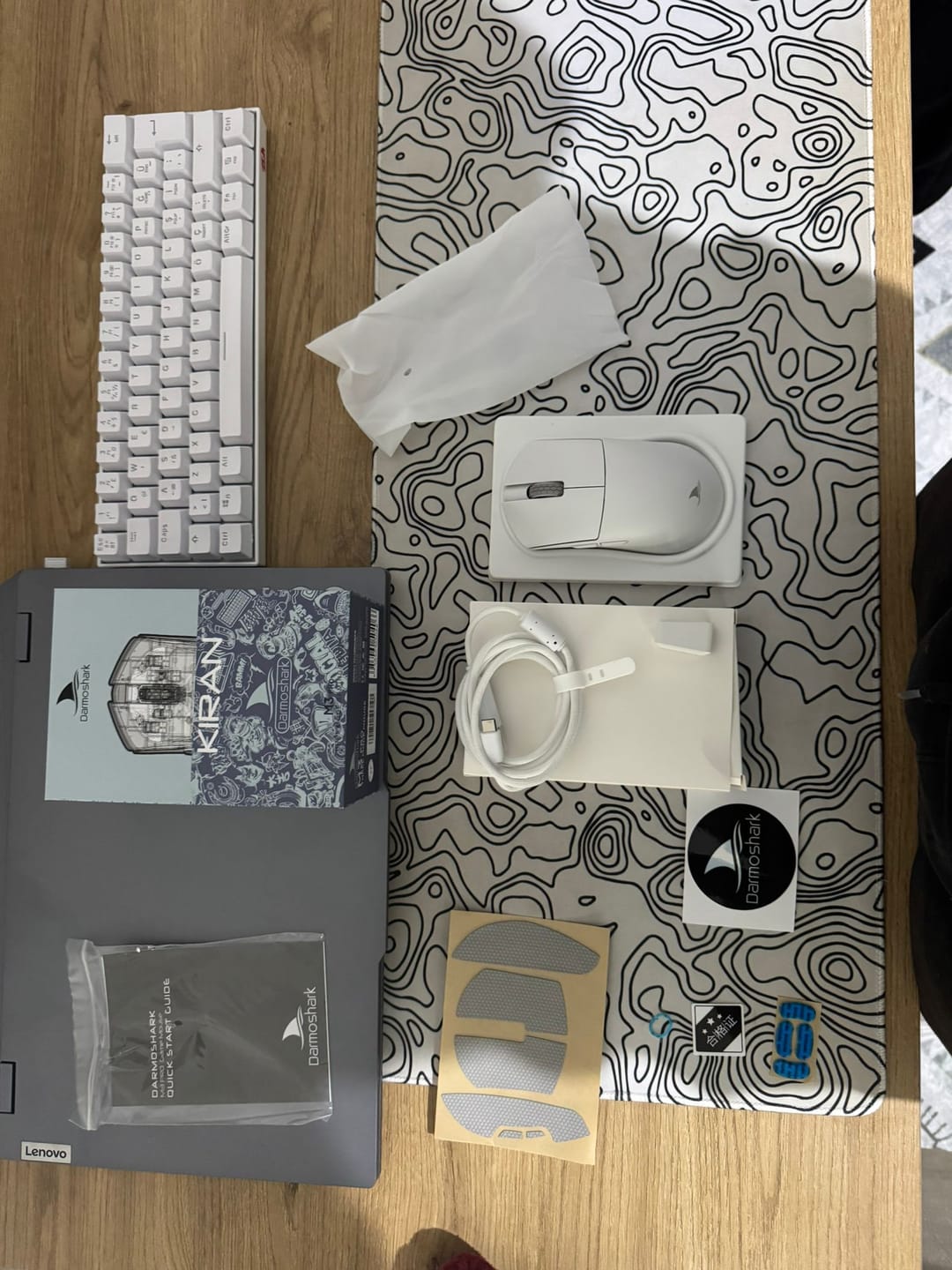 Customer photo review of Darmoshark M3 Pro Wireless Mouse