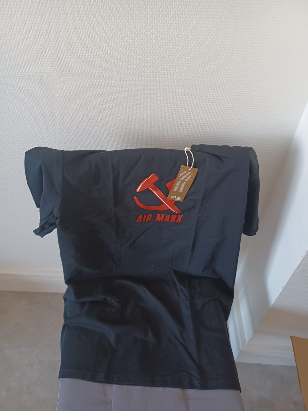 Customer photo review of T-shirt Unisexe 100% Coton Bio Air Marx
