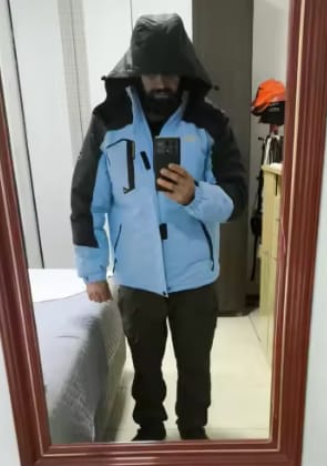 Customer photo review of Wasserdichte Winterjacke Herren – Warm & winddicht