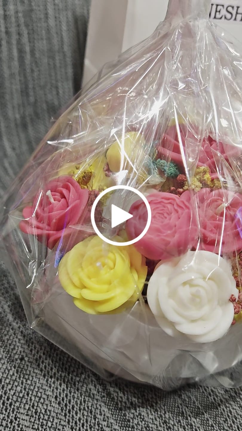Customer video review of Colorante líquido para velas ROJO PRIMARIO