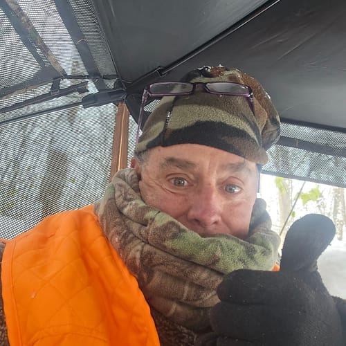 Customer photo review of VisMax See Through Blind | 270° Pop Up 3-4 Man Deer Blind | Portable Ground Blind Hunting for Sale with Hunters Comfort Design