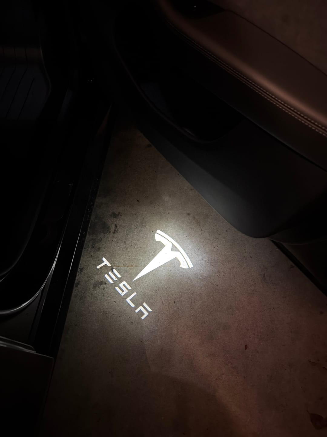 Customer photo review of Projection Light for Tesla Model 3 & Y