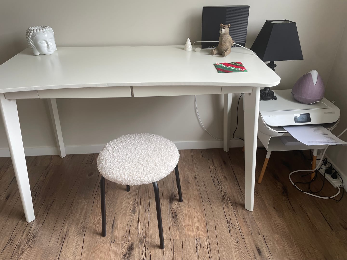 Customer photo review of Draylen White Solid Wood Study Desk with Drawers /Rubberwood/Curved/0.8M/1M/1.2M