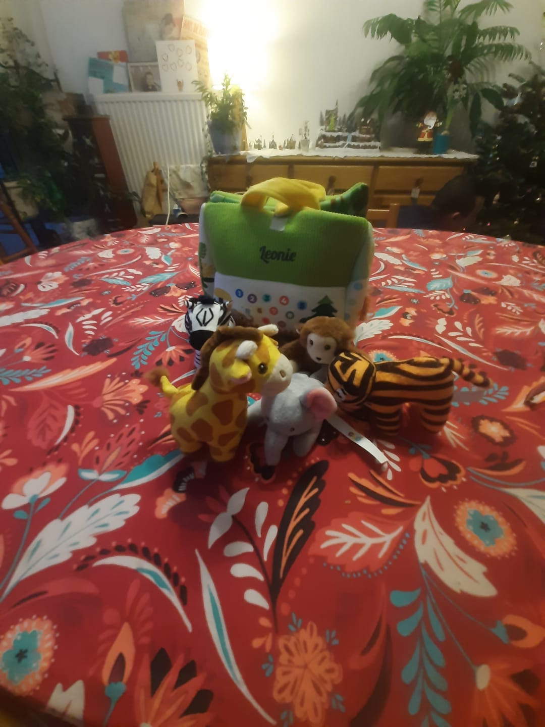 Customer photo review of Peluche personnalisée avec nom - animaux de zoo, animaux de ferme, chats et maisons pour chats