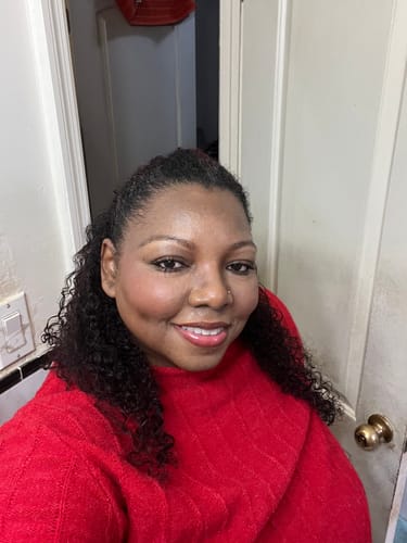 Customer photo review of Moisture Miracle – Leave-in Conditioner