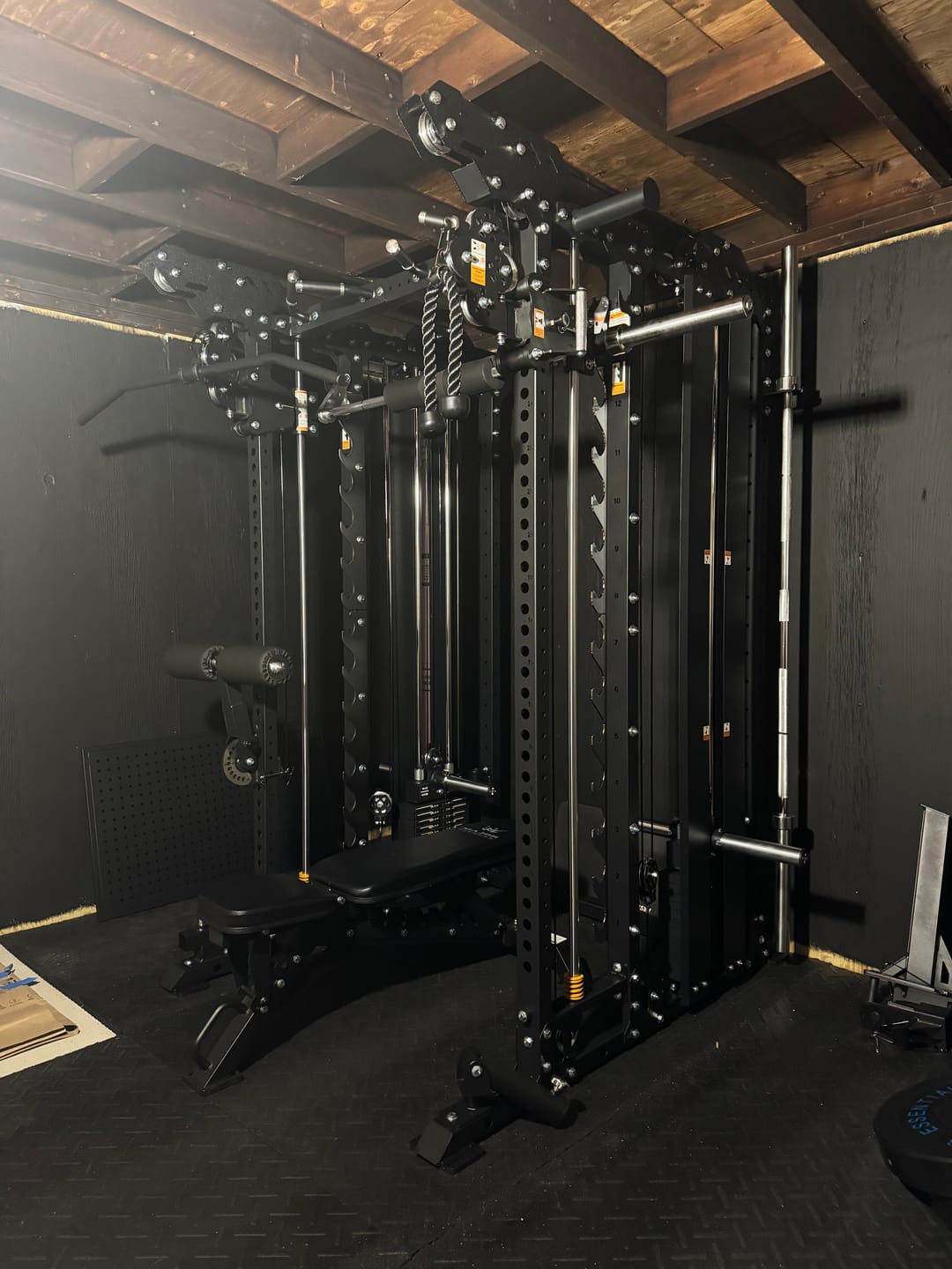 Customer photo review of Major Fitness Heritage Series B17 Flying Fortress All-In-One Functional Trainer with Smith Machine