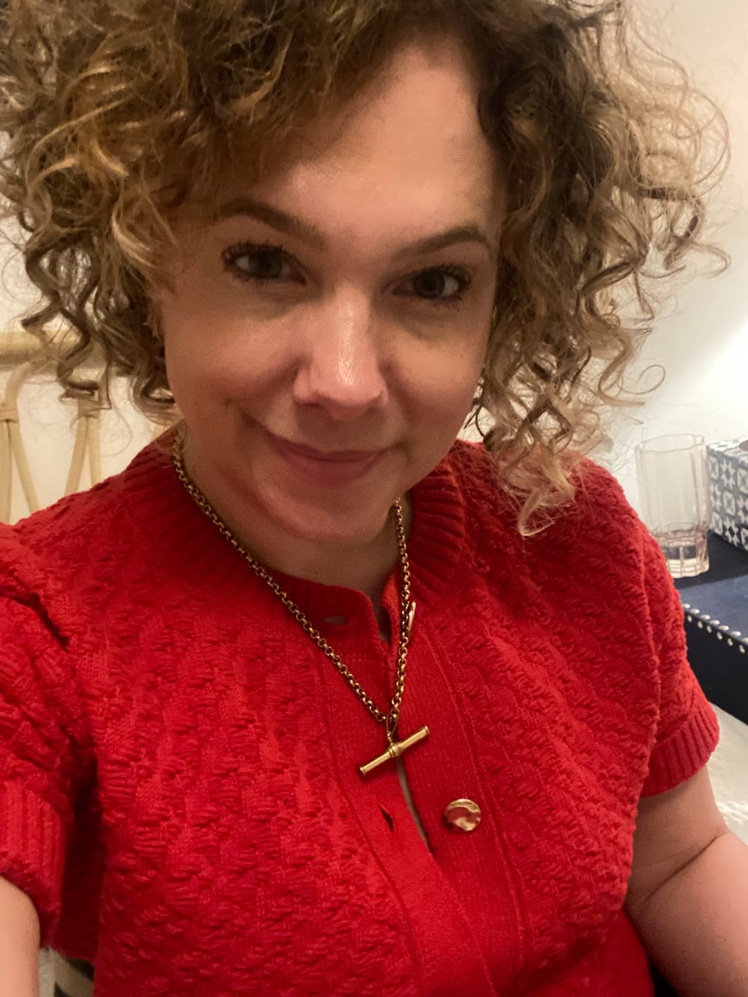 Customer photo review of XL T-Bar Necklace