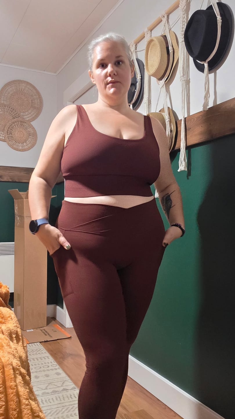 Customer photo review of Bestie Leggings