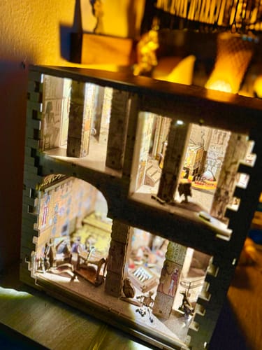 Customer photo review of Egyptian Pharaoh's Tomb DIY Book Nook Kit