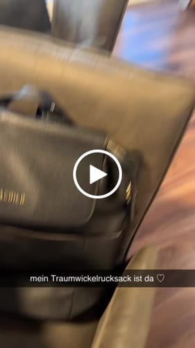 Customer video review of Wickeltasche YELÉ (inklusive Wickelunterlage)
