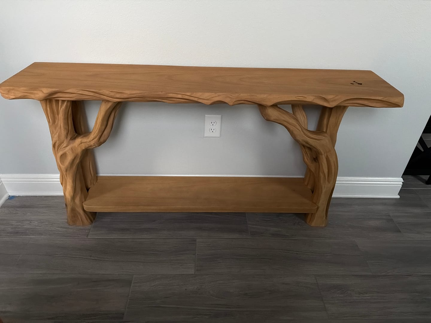 Customer photo review of Decorative Console Table For Rustic And Modern Homes SILDTCS009