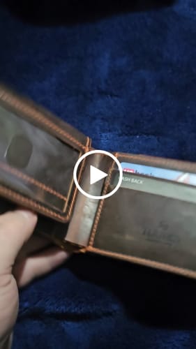 Customer video review of Powell Bison Bifold with ID Window Fold Over