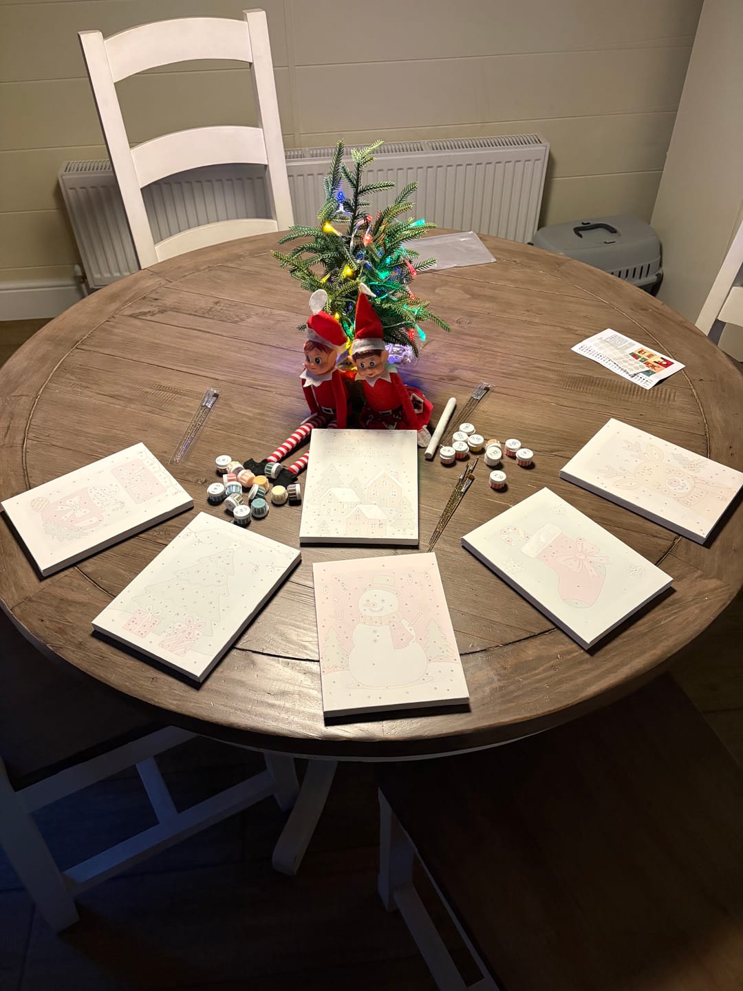 Customer photo review of 6 Mini Paintings -  Classic Christmas Set
