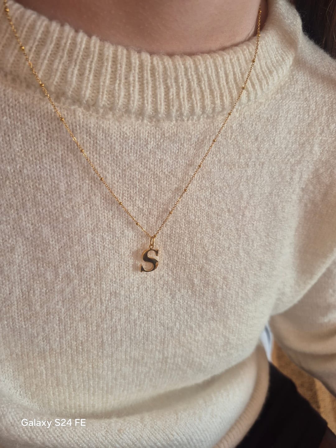 Customer photo review of S Initial Pendant Necklace + FREE Diamond Studs Gold