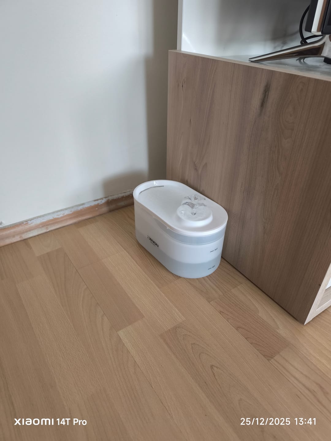 Customer photo review of Akıllı Kedi Su Pınarı Beyaz
