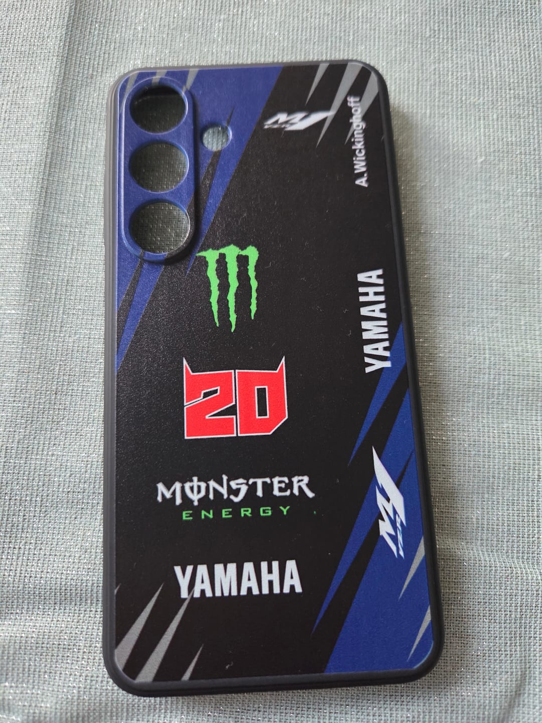 Customer photo review of YZR-M1 MotoGP 2025 Livery - Individuelle Handyhülle für Samsung