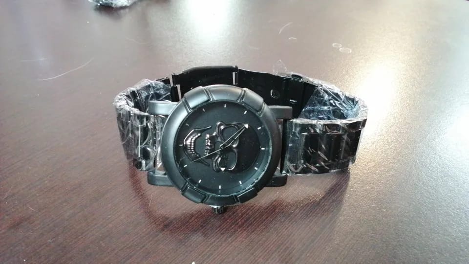 Customer photo review of MOMENTO MORI BLACK