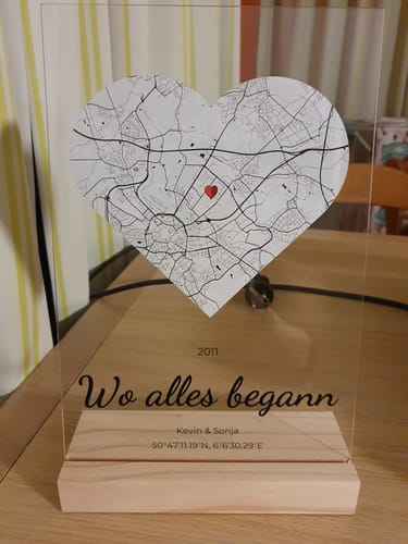 Kundenbewertung mit Foto zu "Unser Ereignis" - Personalisierte Acryltafel