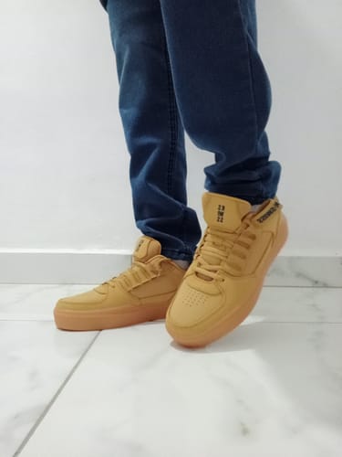 Customer photo review of Tenis Roof Women