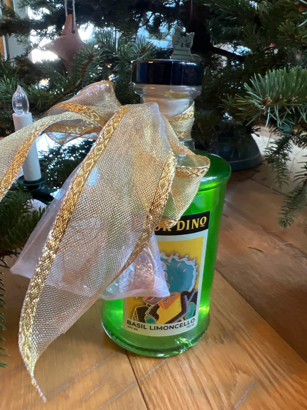 Customer photo review of Señor Dino – Basilikum Limoncello (700 ml)